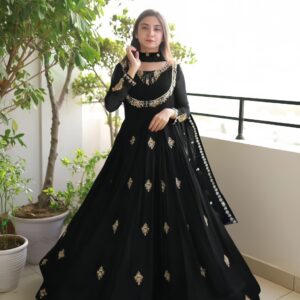 3 Pcs Women's Stitched Embroidered Black Maxi And Trouser